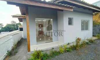 Imagem: Casa em condomínio no Bairro Imigrantes