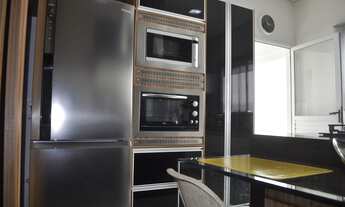 Imagem 6: Casa de condomínio térrea para venda possui 220 metros quadrados com 3 quartos