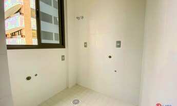 Imagem 7: Apartamento para venda possui 71 metros quadrados com 2 quartos em Itacorubi - Florianópol