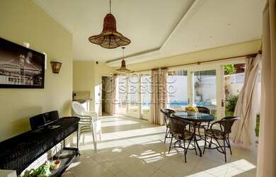 Imagem 4: FLORIANóPOLIS - Casa de Condomínio - Coqueiros