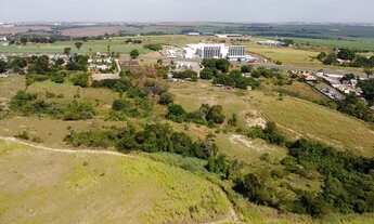 Imagem 4: Área a venda com lavador de caminhões