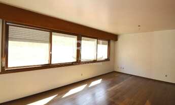 Imagem 3: Ótimo apartamento de 3 dormitórios, sendo 1 suíte e 2 vagas de garagem, no bairro Floresta