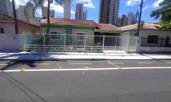 Imagem 1: Casa no centro de Balneário Camboriú!