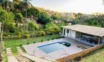 Imagem: Chácara de 1.000m² com área gourmet