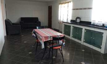 Imagem 2: Casa no Centro de Piraquara