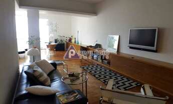 Imagem 2: Privilegio imóveis Vende: Excelente imóvel localizado no posto 6 de COPACABANA - RJ