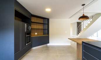 Imagem 7: Casa de condomínio para venda possui 440 metros quadrados com 5 quartos em Pinheiro - Vali