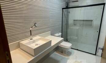 Imagem 2: Casa para venda com 190 m2 com 3 quartos no VALE DOS CRISTAIS - Macaé - RJ