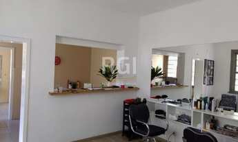 Imagem 7: Casa 3 dormitórios com garagem no bairro Floresta em Porto Alegre