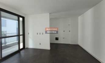 Imagem 3: Apartamento para Venda em Florianópolis, Itacorubi, 2 dormitórios, 1 suíte, 2 banheiros, 1