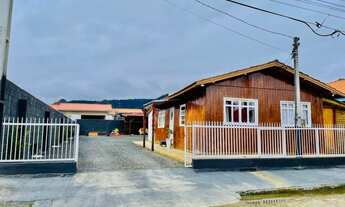 Imagem 2: Casa no Centro de Urubici