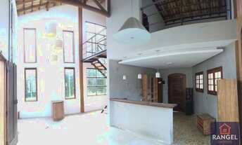 Imagem 7: Ótima casa com amplo quintal e pé direito alto em Vargem Grande/RJ