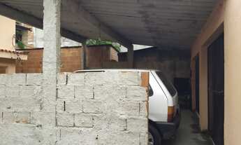 Imagem 4: VENDO CASA COM 3 MORADIAS E GARAGEM PARA 2 CARROS!