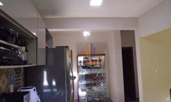 Imagem 5: OPORTUNIDADE! EXCELENTE CASA À VENDA COM ÓTIMA LOCALIZAÇÃO!