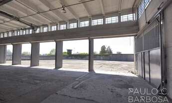 Imagem 3: Galpão com escritórios e grande pátio - 4.073 terreno - 1.361 a. construída