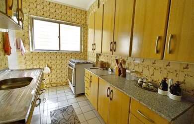 Imagem 5: Apartamento para venda tem 56 m² com 2 quartos em Guilhermina - Praia Grande - SP