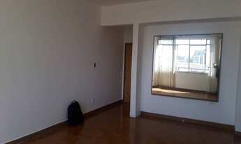 Imagem 4: ENTRE METRO PARAÍSO E ANA ROSA- 90 ÚTEIS-ARMÁRIOS-ENSOLARADO-PROX. A TUDO!!