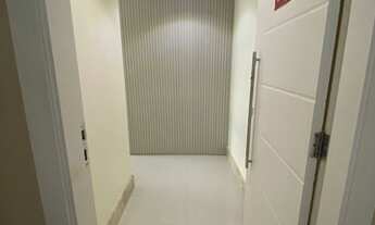 Imagem 2: OPORTUNIDADE em Alphaville - 80 m2 com 3/4 todo reformado