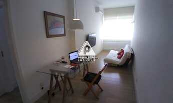 Imagem 4: DOIS QUARTOS UMA SUITE E VAGA DE GARAGEM!!