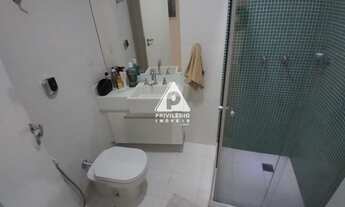 Imagem 6: DOIS QUARTOS UMA SUITE E VAGA DE GARAGEM!!