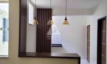 Imagem 5: Apartamento reformado de dois quartos e varanda em Santa Teresa. OPORTUNIDADE!!!