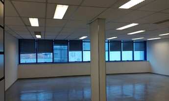 Imagem 5: Sala comercial para Alugar no bairro Consolação em São Paulo - SP. 2 banheiros, copa. - VM