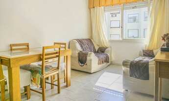 Imagem 2: Porto Alegre - Apartamento Padrão - Vila Ipiranga