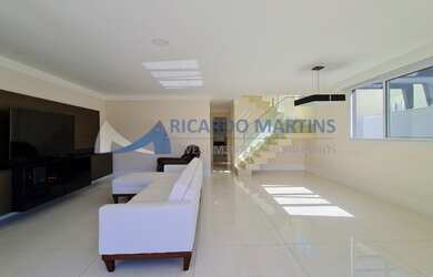 Imagem 5: Casa de condomínio para venda tem 350 metros quadrados com 4 quartos