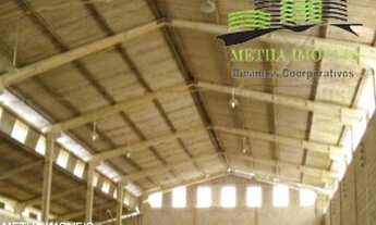 Imagem 1: EXCELENTE GALPÃO COM ÁREA CONSTRUÍDA DE 1.600M², ÁREA ADMINISTRATIVO DE 300M², ÁREA FÁBRIL