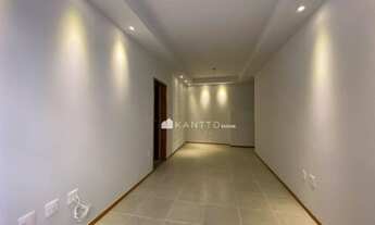 Imagem 2: Apartamento com 2 dormitórios à venda, 78 m² por R$ 319.000