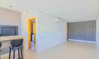 Imagem: Porto Alegre - Apartamento Padrão - Chácara