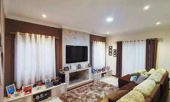 Imagem 6: Casa Excelente Condomínio Parque das Artes - 4d / 3sts - Ótima casa com lareira, piscina e