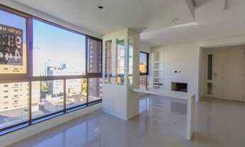 Imagem 2: Porto Alegre - Apartamento Padrão - Petrópolis