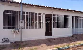 Imagem: Casa com 3 quartos no CPA IV primeira etapa