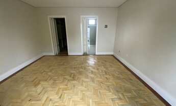 Imagem 3: Casa de condomínio para venda possui 360 metros quadrados com 4 quartos, sendo 4 suítes