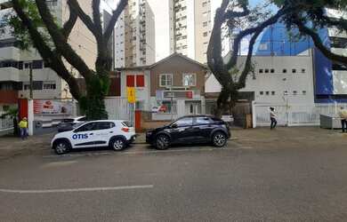 Imagem 3: Casa Comercial em localização privilegiada, situada em um dos bairros de maior valorização