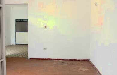 Imagem 3: 1908) CASA COMERCIAL NO CENTRO