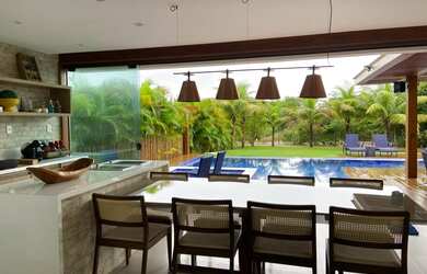 Imagem 3: Casa 6 suítes , alto padrão . Condomínio das Acácias , Praia do Forte