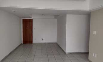 Imagem 2: Apartamento para aluguel possui 92 metros quadrados com 3 quartos em Casa Forte - Recife