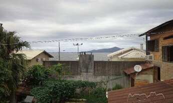 Imagem 5: Casa com dois terrenos na Ponta de Baixo