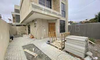 Imagem: Sobrado Frente Para Rua 125 M², 3 Quartos