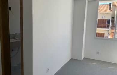 Imagem 6: Porto Alegre - Casa Padrão - Guarujá