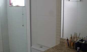 Imagem 6: Casa de condomínio para venda possui 150 metros quadrados com 4 quartos 3 suites