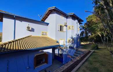 Imagem 4: Casa de condomínio para venda tem 470 metros quadrados com 5 quartos