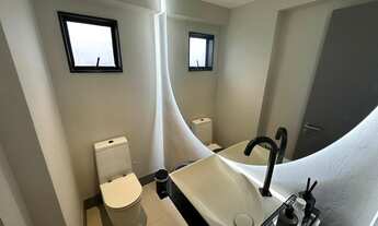 Imagem 3: Fantástico Apartamento de Luxo com 3 SUÍTES// Mobiliado // Vista mar e Rangedor