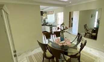 Imagem 3: Casa com piscina