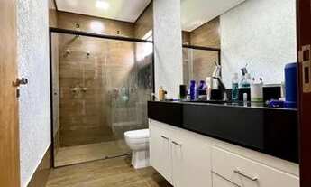 Imagem 2: Casa de condomínio térrea para venda tem 311 metros quadrados com 2 quartos