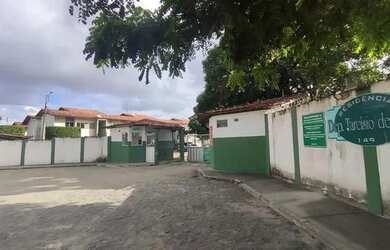 Imagem 2: Alugo Apto 2/4 térreo no Ouro Preto