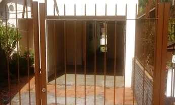 Imagem 2: Casa para Alugar - Pátio Compartilhado