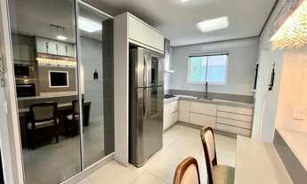 Imagem 5: Apartamento para aluguel possui 133 metros quadrados com 3 quartos